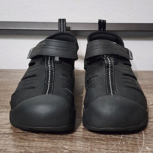 Crocs Yukon Fisherman Men\'s Outdoor Water Shoes Size 8 Black main image 9